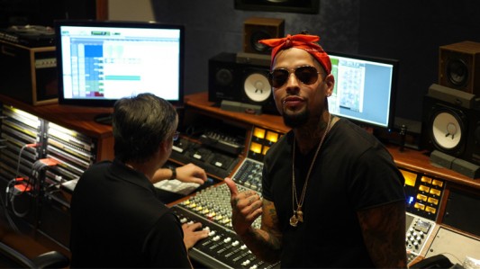 David Correy with Ron 800 x 450